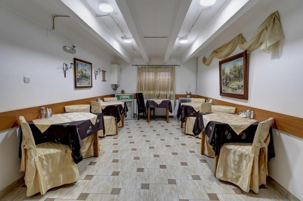 Hotel Perla Ldm Leskovac Leskovac  Eksteriør billede