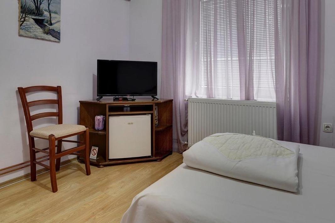 Hotel Perla Ldm Leskovac Leskovac  Eksteriør billede